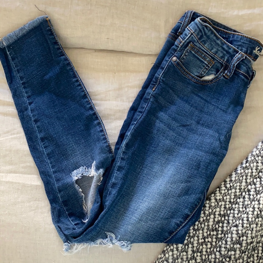Machine Blue Denim Ripped Jeans size 29